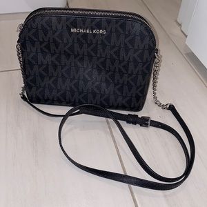 Michael Kors Crossbody Bag with adjustable strap